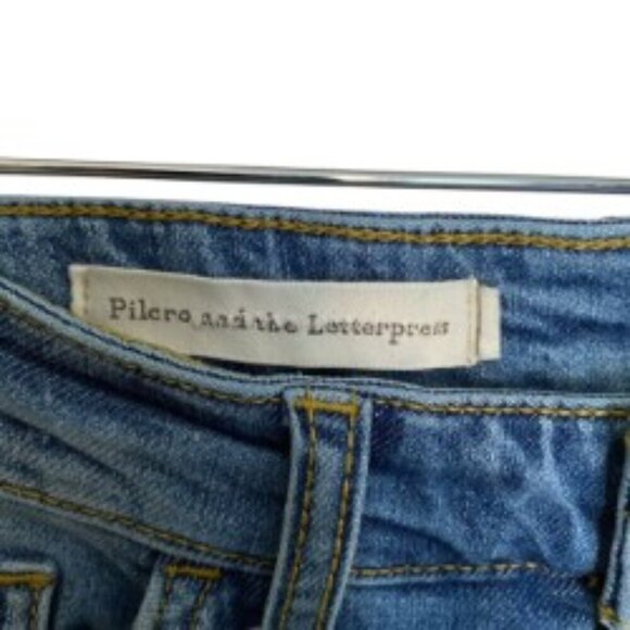 Pilcro and the Letterpress High Rise Flare Jeans 25 - Picture 2 of 4